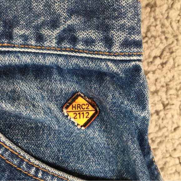 Wrangler Jeans Men Size 40x32 FR Fire Resistant Straight Leg Denim Blue Relaxed - Picture 6 of 14